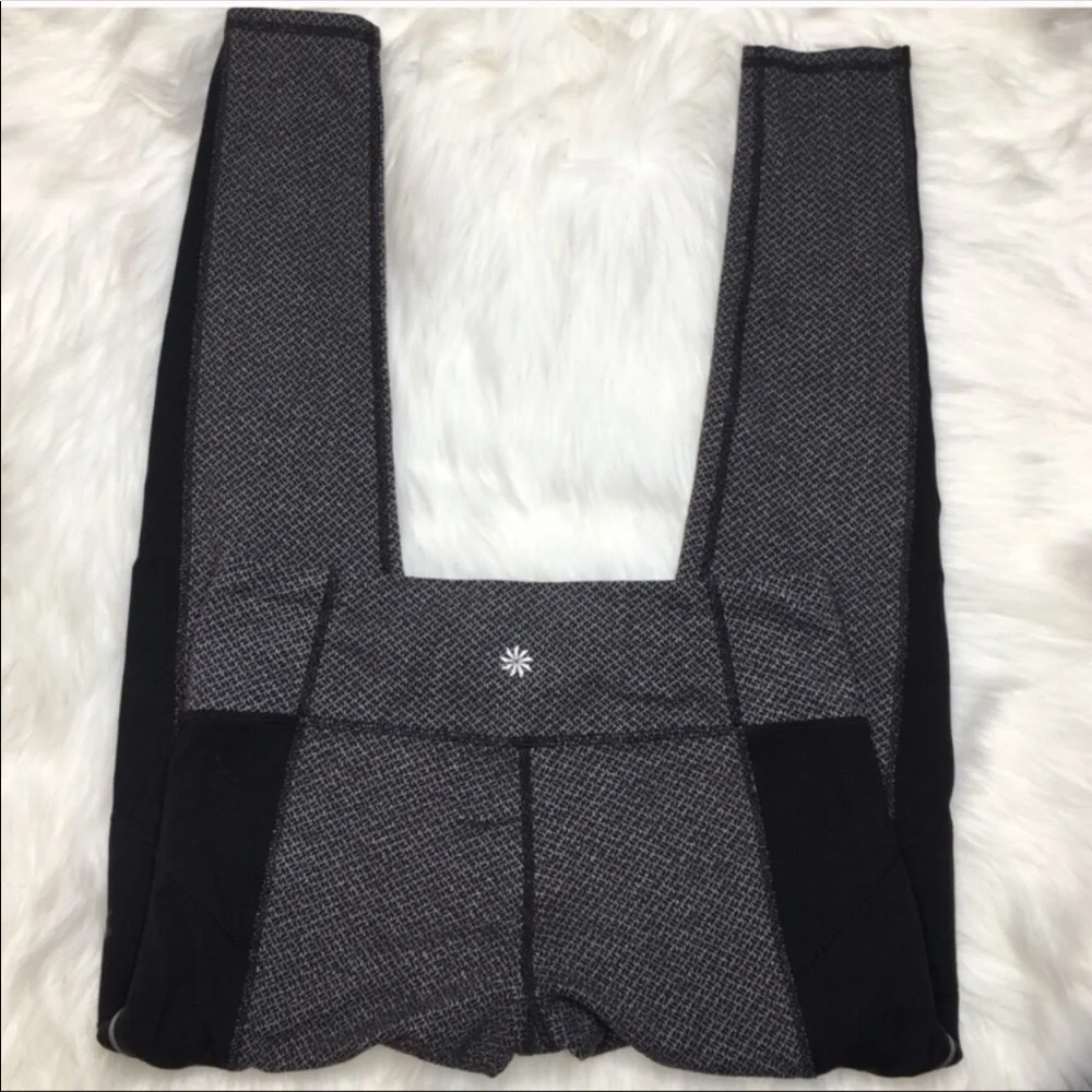 Athleta Criss Cross Drifter Leggings Black XS